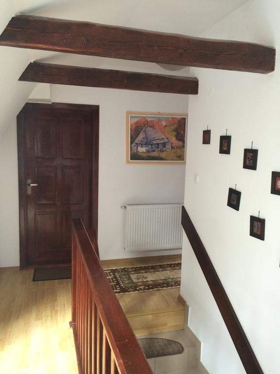 La Mos Pavel Hotel Noslac Buitenkant foto